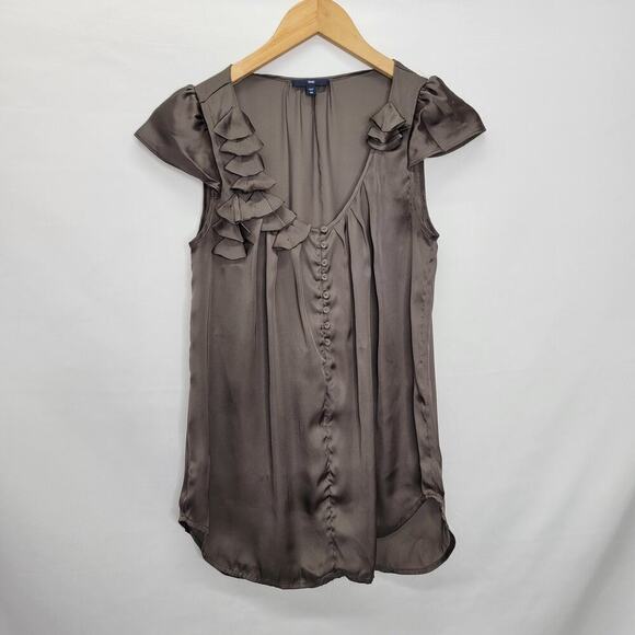 Gap cap sleeved blouse with buttons and ruffle - Picture 14 of 14